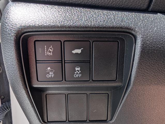 used 2022 Honda CR-V Hybrid car, priced at $25,900