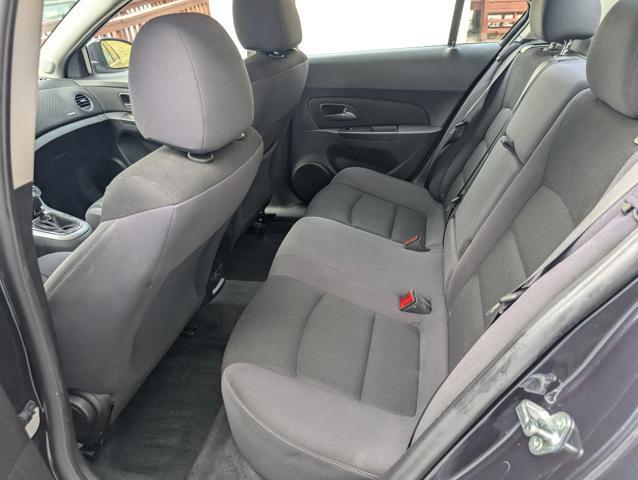 used 2014 Chevrolet Cruze car, priced at $7,500
