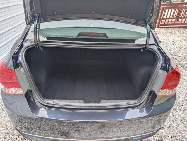 used 2014 Chevrolet Cruze car, priced at $7,500
