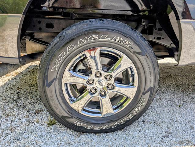 used 2019 Ford F-150 car, priced at $23,900