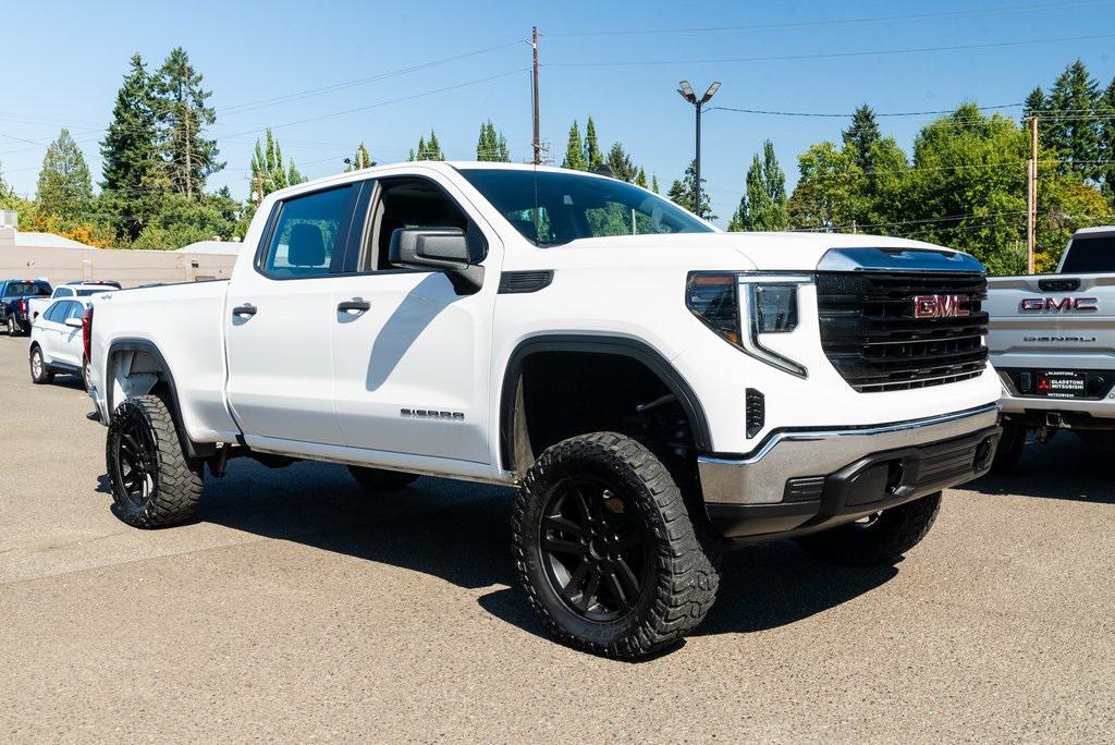 used 2022 GMC Sierra 1500 car, priced at $35,829