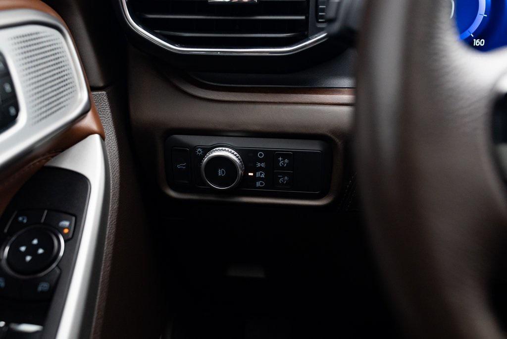 used 2022 Ford Explorer car, priced at $38,362