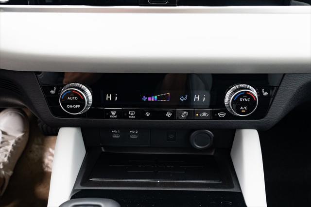 new 2025 Mitsubishi Outlander car, priced at $37,785