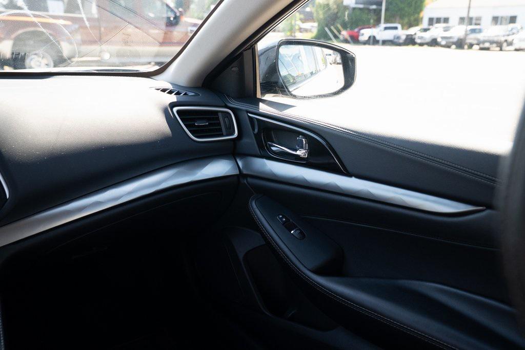 used 2023 Nissan Maxima car, priced at $22,970