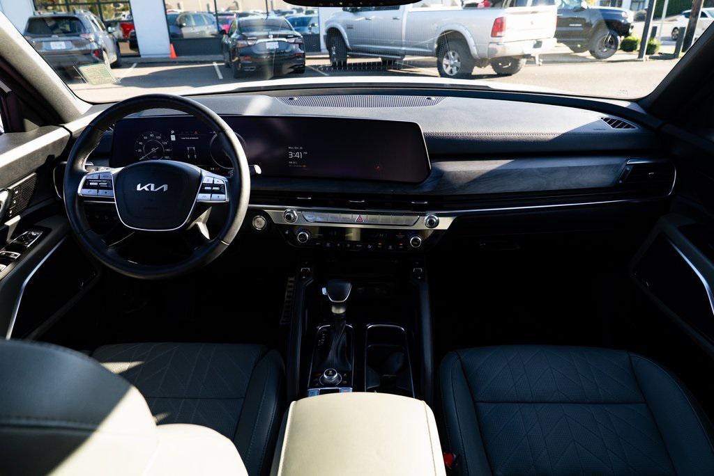used 2024 Kia Telluride car, priced at $41,997