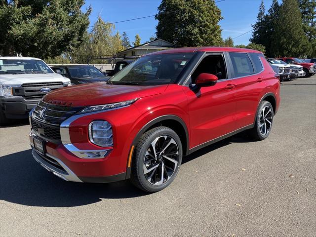 new 2024 Mitsubishi Outlander car, priced at $35,875