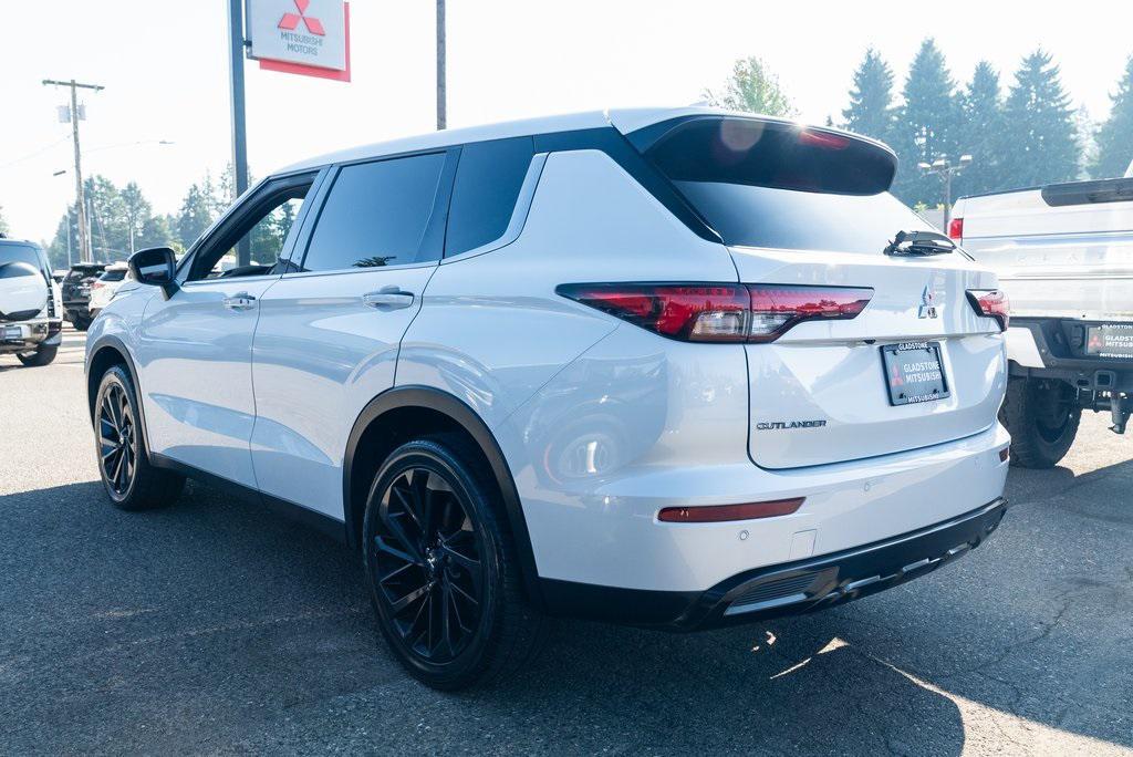 used 2022 Mitsubishi Outlander car, priced at $21,264