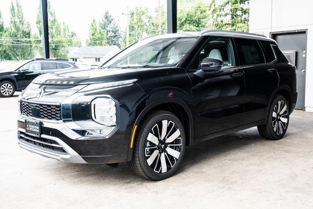 new 2025 Mitsubishi Outlander car, priced at $40,821