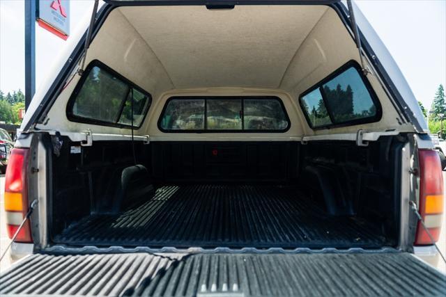used 2001 Chevrolet Silverado 2500 car, priced at $13,999