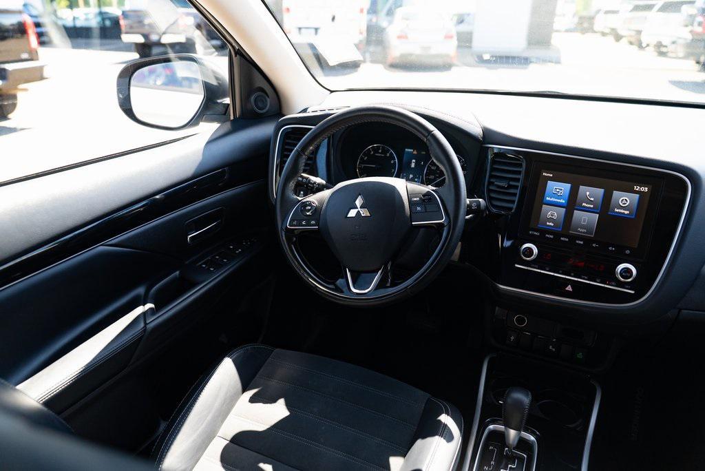 used 2020 Mitsubishi Outlander car, priced at $18,990