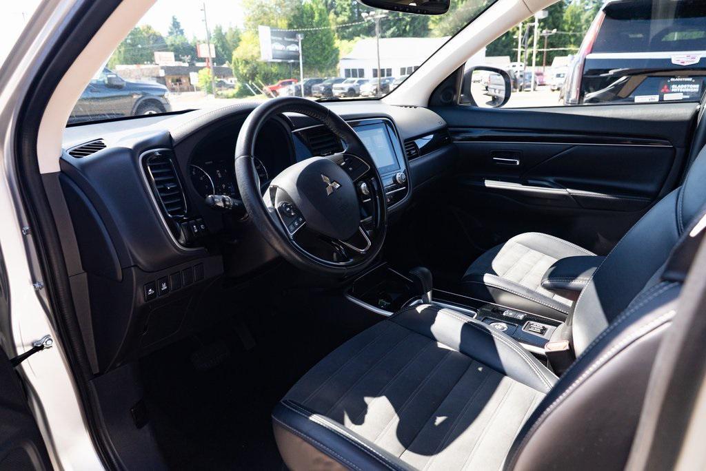 used 2020 Mitsubishi Outlander car, priced at $18,990