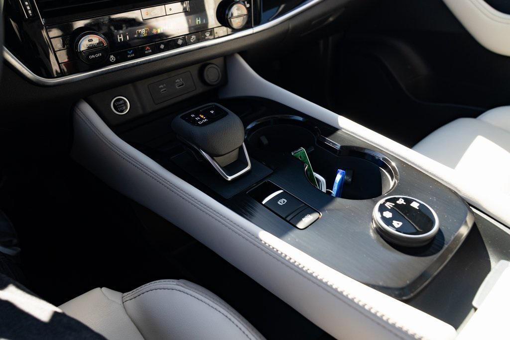 used 2023 Nissan Rogue car, priced at $26,988