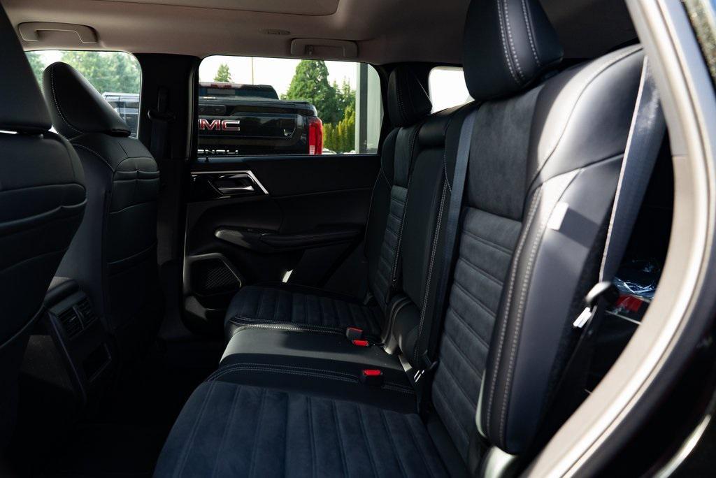 new 2025 Mitsubishi Outlander PHEV car, priced at $46,776