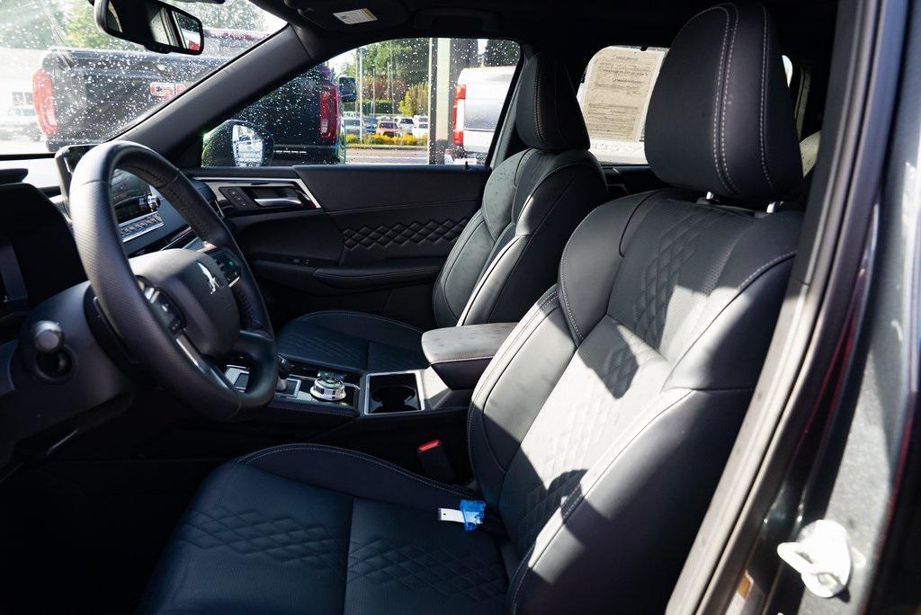 used 2025 Mitsubishi Outlander PHEV car, priced at $37,165