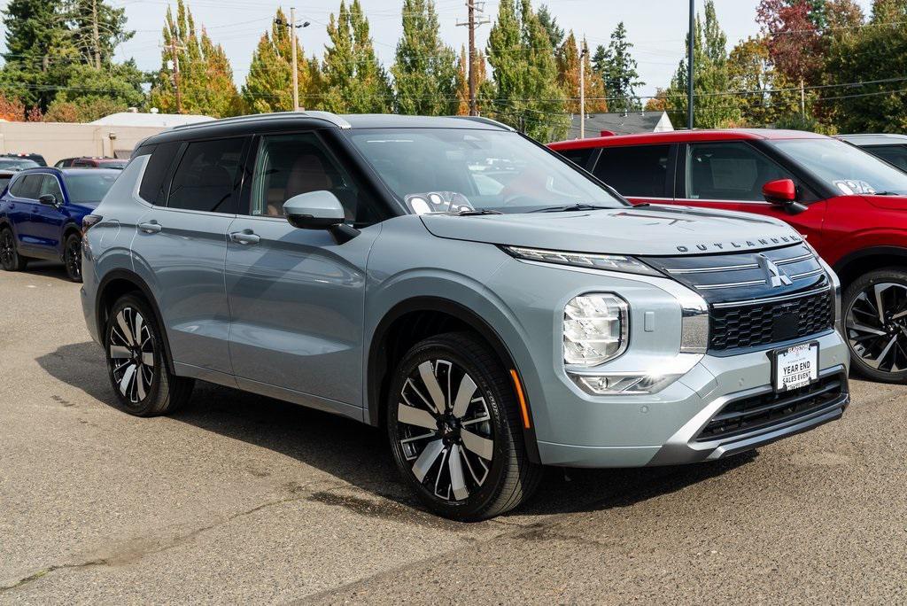 new 2025 Mitsubishi Outlander car, priced at $46,425