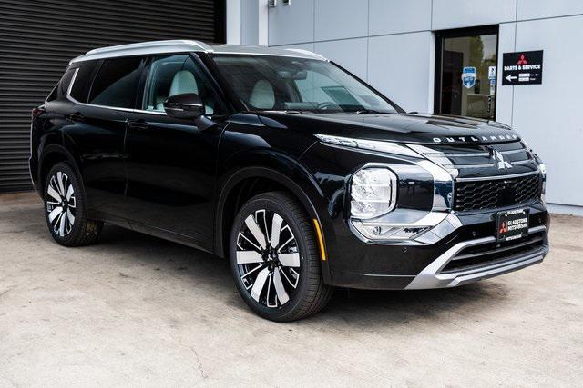 new 2025 Mitsubishi Outlander car, priced at $43,535