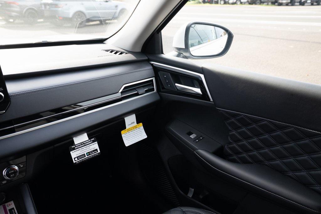 new 2025 Mitsubishi Outlander PHEV car, priced at $48,210