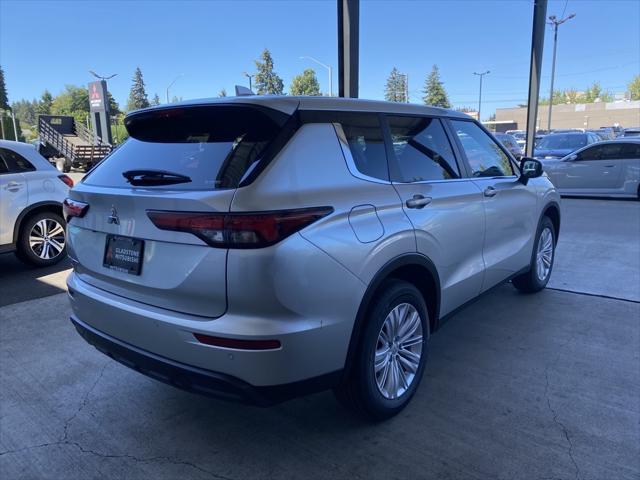 new 2024 Mitsubishi Outlander car, priced at $32,295