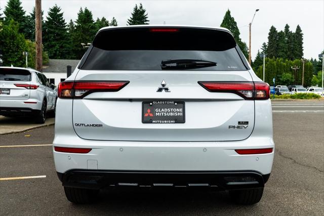 new 2025 Mitsubishi Outlander PHEV car, priced at $51,645