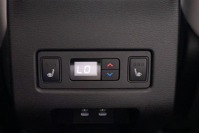 new 2025 Mitsubishi Outlander car, priced at $45,035