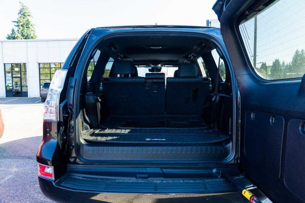 used 2023 Lexus GX 460 car, priced at $55,117