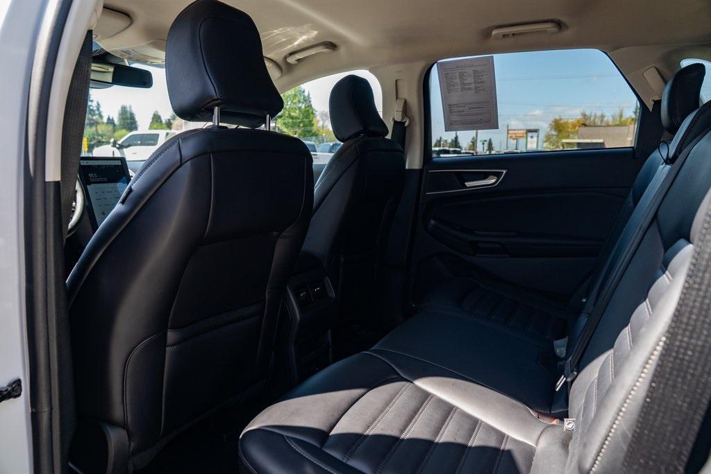 used 2024 Ford Edge car, priced at $22,999