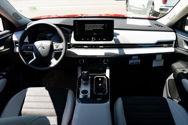 new 2025 Mitsubishi Outlander car, priced at $43,375