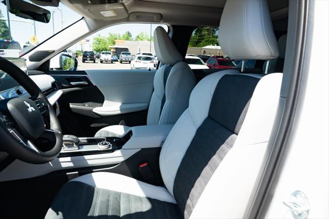new 2025 Mitsubishi Outlander car, priced at $41,795