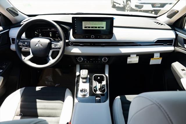 new 2025 Mitsubishi Outlander car, priced at $41,795