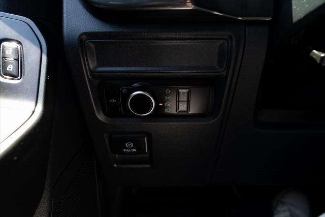 used 2023 Ford F-150 car, priced at $40,138
