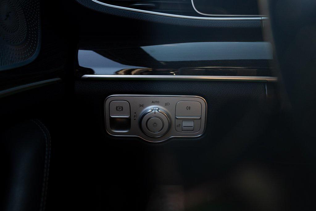 used 2020 Mercedes-Benz GLE 350 car, priced at $26,993