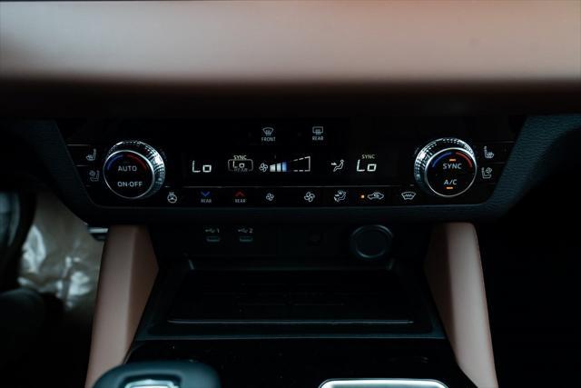 new 2025 Mitsubishi Outlander car, priced at $47,200