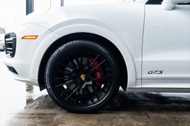 used 2021 Porsche Cayenne car, priced at $77,990