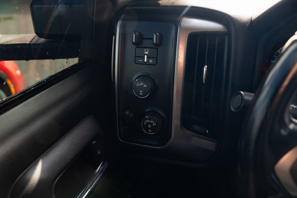 used 2018 Chevrolet Silverado 2500 car, priced at $39,104