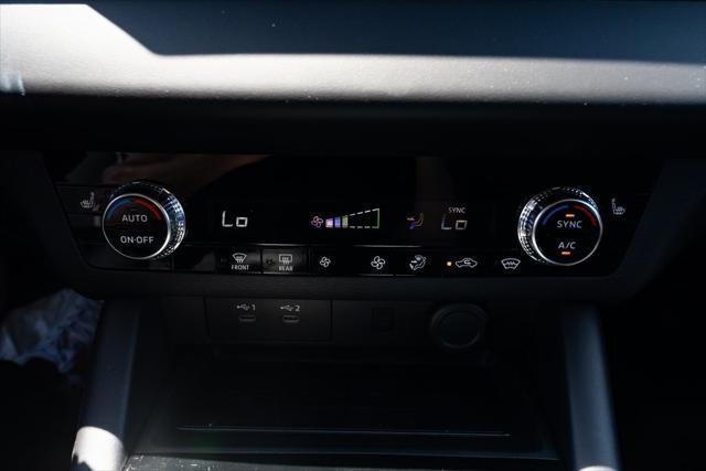 new 2025 Mitsubishi Outlander car, priced at $38,595
