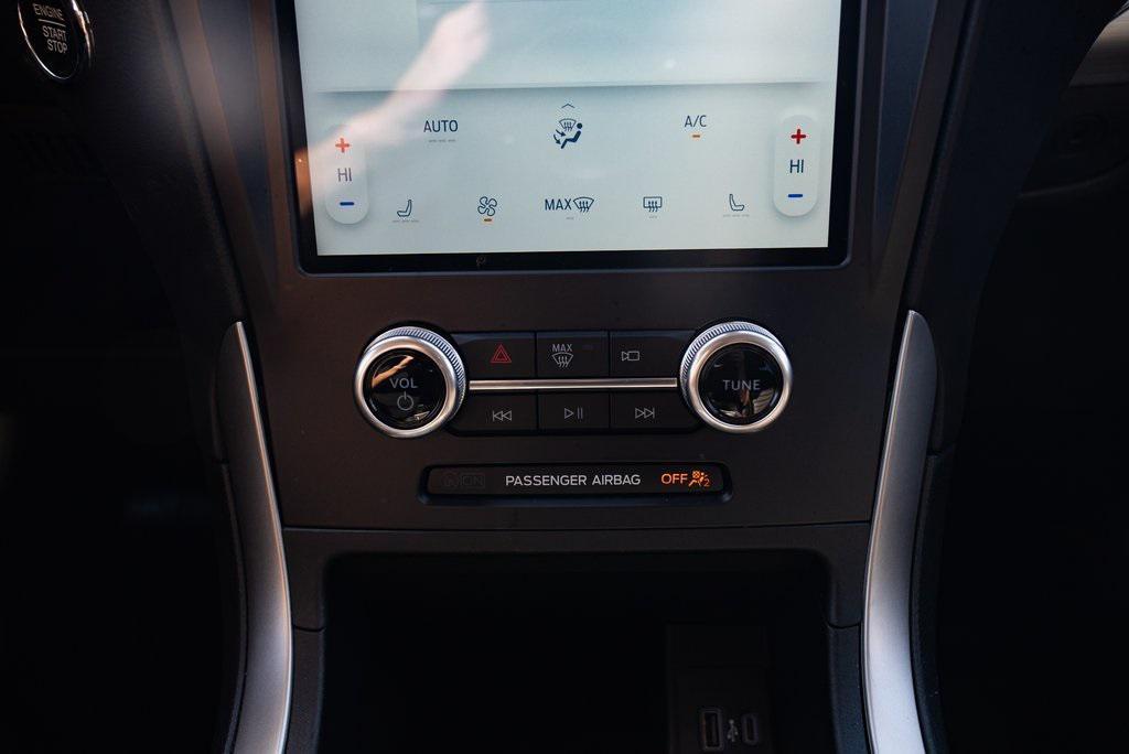 used 2022 Ford Edge car, priced at $23,998