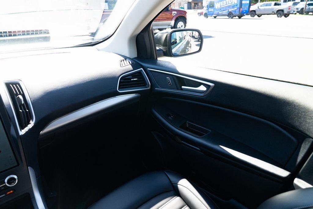 used 2022 Ford Edge car, priced at $23,998