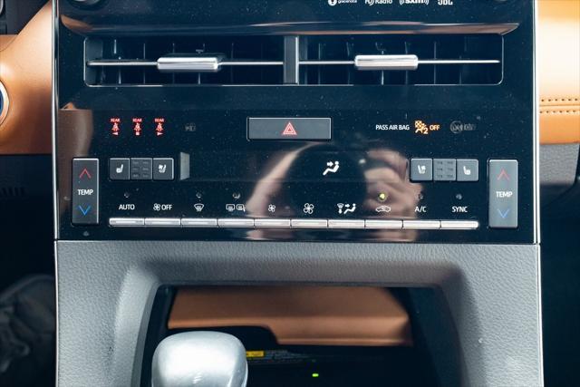 used 2020 Toyota Avalon Hybrid car, priced at $29,995