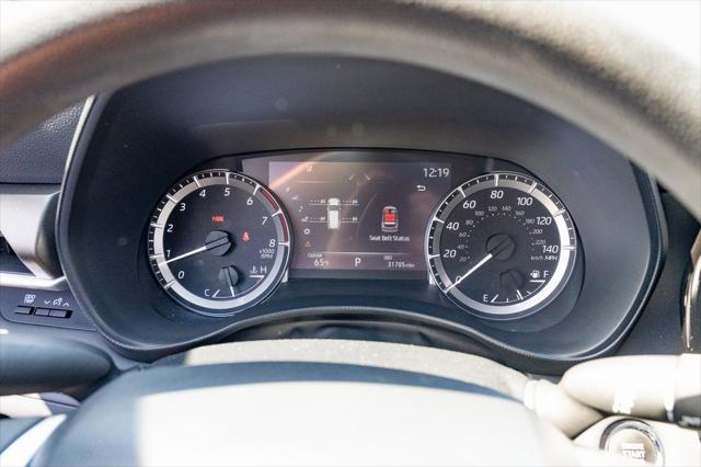 used 2023 Toyota Highlander car, priced at $38,301