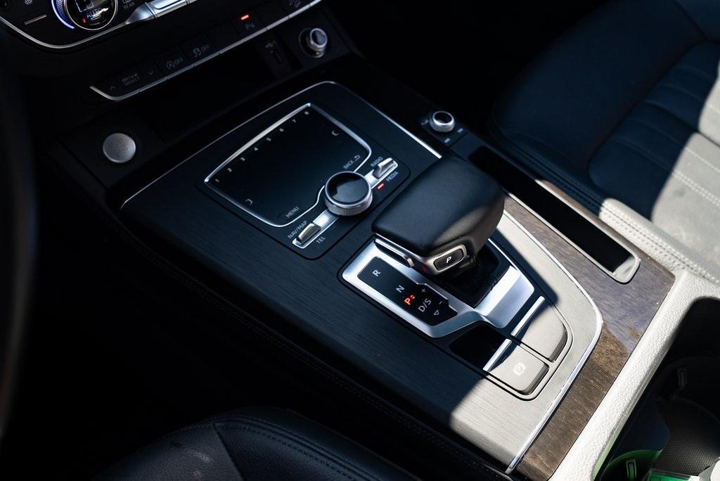 used 2020 Audi Q5 car, priced at $23,139