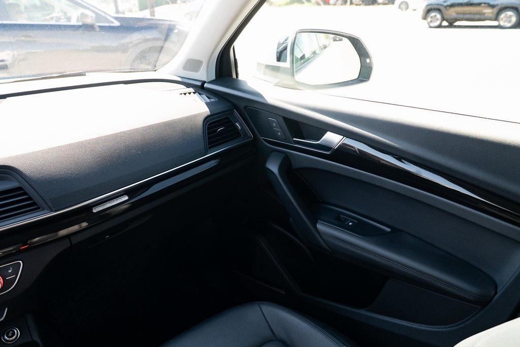 used 2020 Audi Q5 car, priced at $23,139