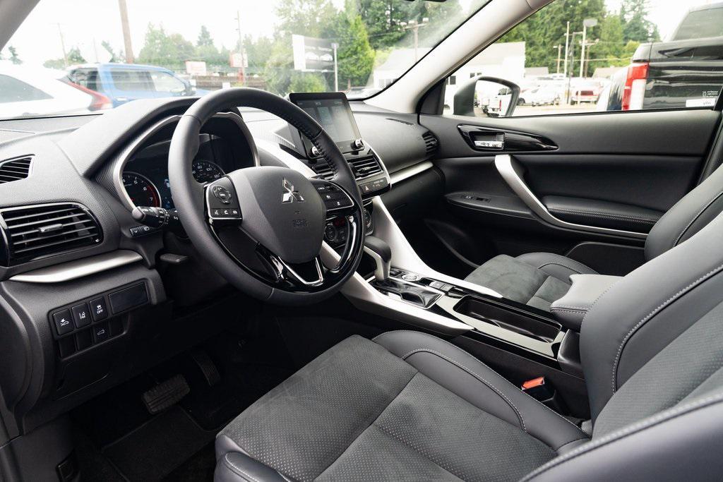 used 2025 Mitsubishi Eclipse Cross car, priced at $32,990
