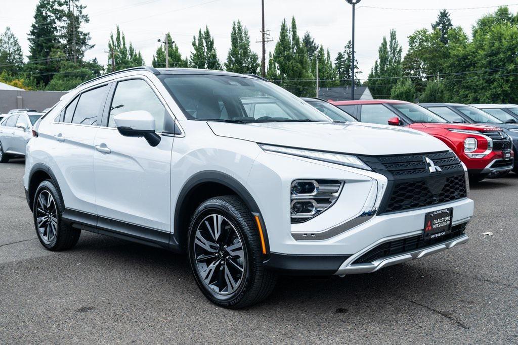 used 2025 Mitsubishi Eclipse Cross car, priced at $32,990