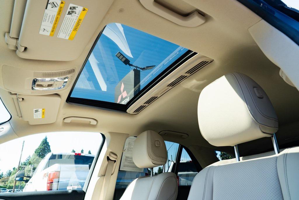 used 2024 Mercedes-Benz GLE 350 car, priced at $50,352