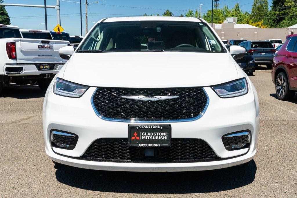 used 2023 Chrysler Pacifica Hybrid car, priced at $29,499