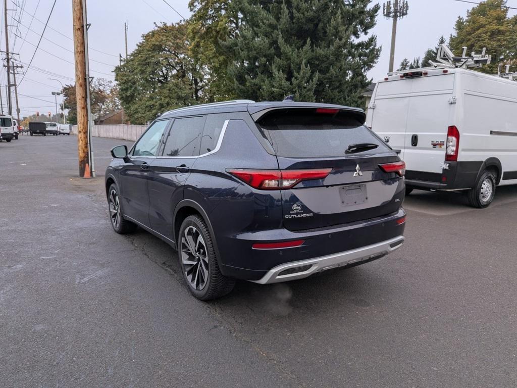used 2022 Mitsubishi Outlander car, priced at $24,416