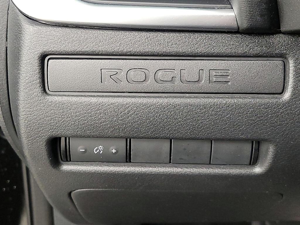 used 2022 Nissan Rogue car, priced at $19,998
