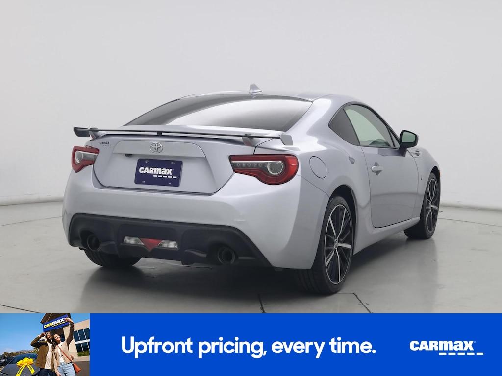 used 2020 Toyota 86 car, priced at $24,998