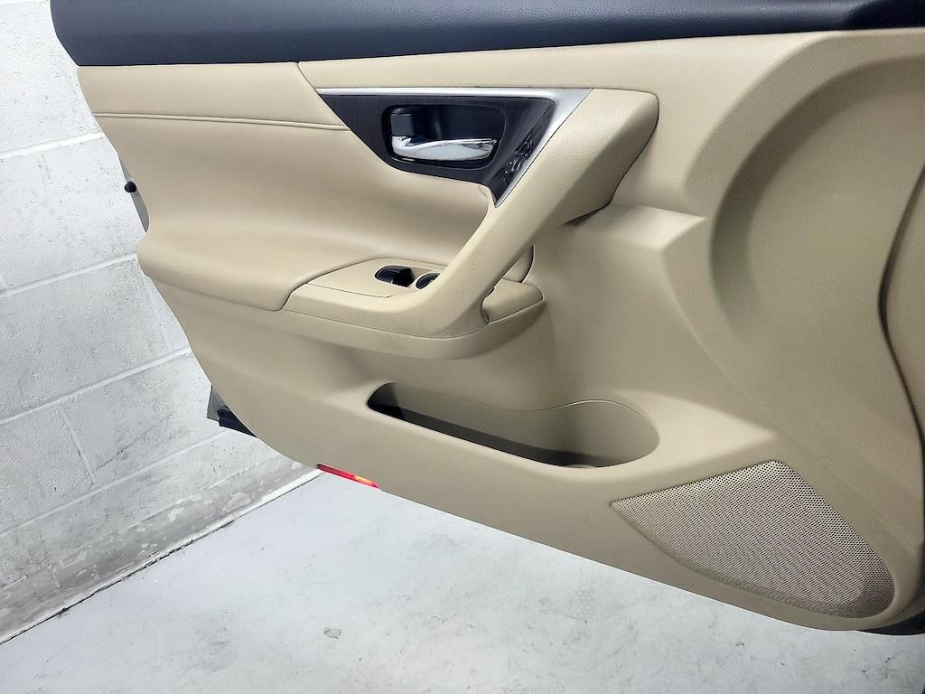 used 2013 Nissan Altima car, priced at $11,599