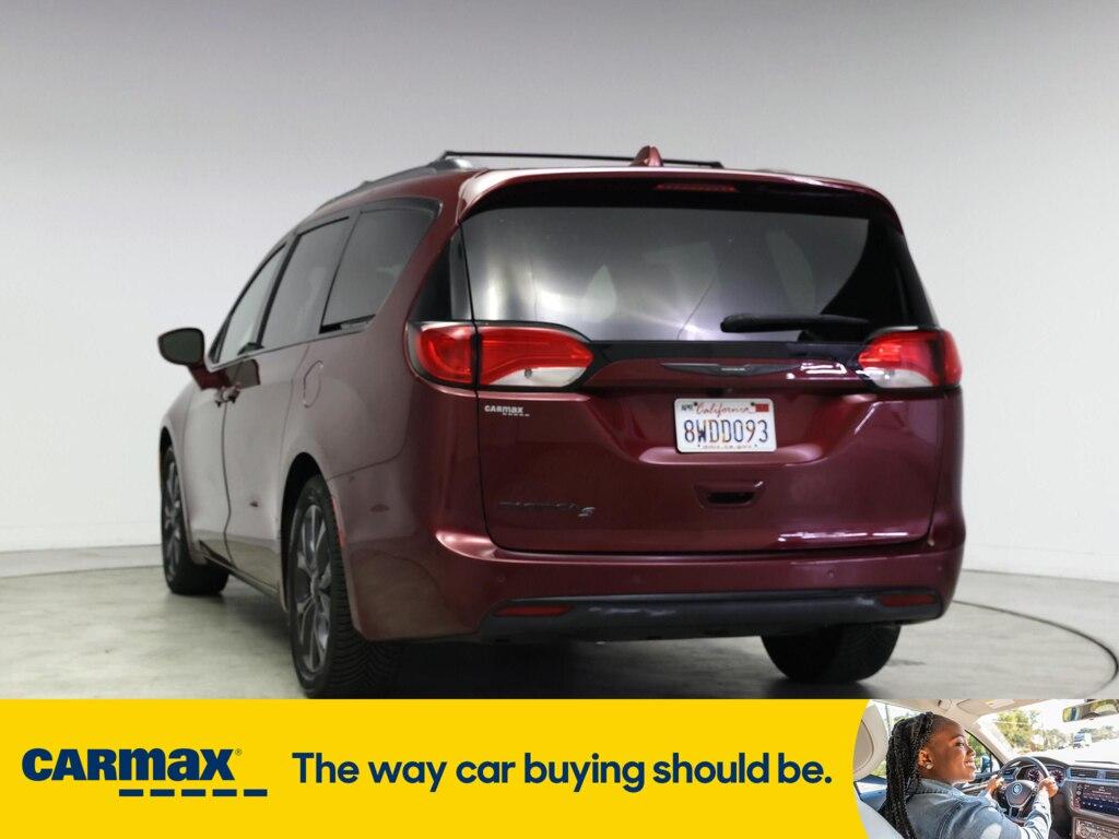used 2018 Chrysler Pacifica car, priced at $17,998